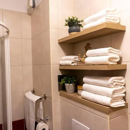 Blaue Adria Appartement Split