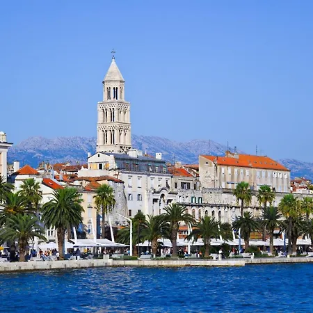 Blaue Adria Appartement Split